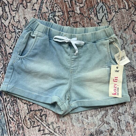 YMI NWT Jeans Kozy Fit Knit Denim Shorts High Rise Light Wash Blue Size Medium - Picture 4 of 11